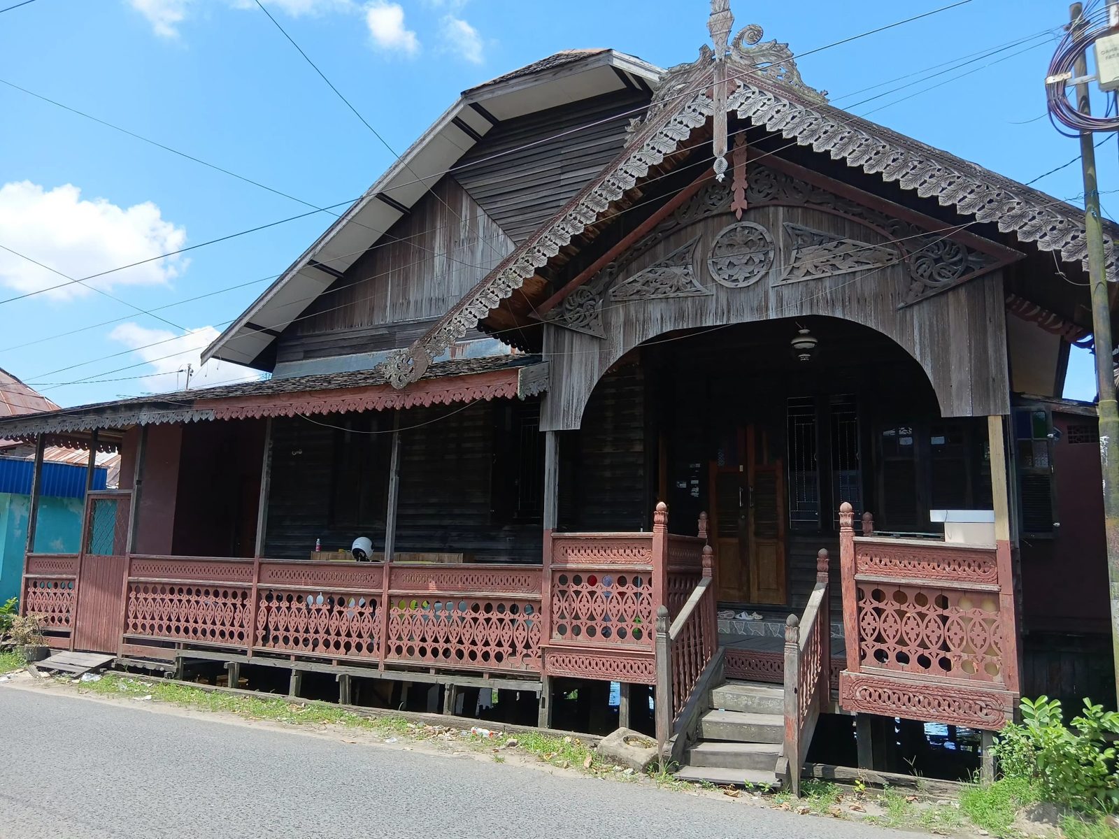 Rumah adat Banjar